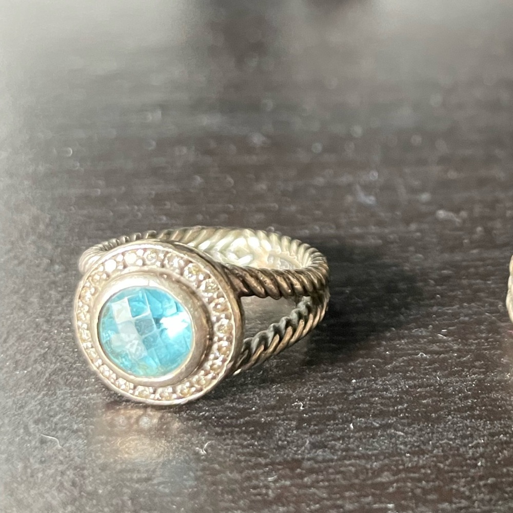 David Yurman Ring - Picture 2 of 4